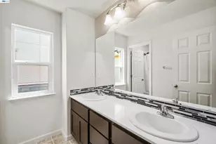 2746 Gracie Pl, Fairfield, CA 94533 - Photo 41