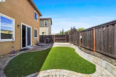 2746 Gracie Pl, Fairfield, CA 94533 - Photo 59