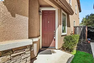 2746 Gracie Pl, Fairfield, CA 94533 - Photo 3