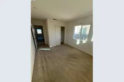 2746 Gracie Pl, Fairfield, CA 94533 - Photo 9