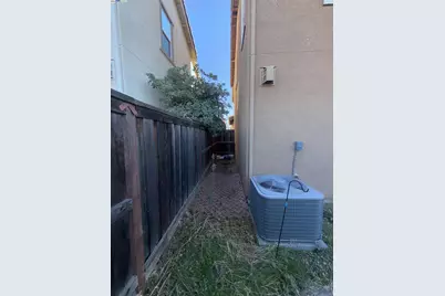 2746 Gracie Pl, Fairfield, CA 94533 - Photo 23