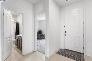 407 Sacramento St, Lathrop, CA 95330 - Photo 7