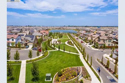 407 Sacramento St, Lathrop, CA 95330 - Photo 25