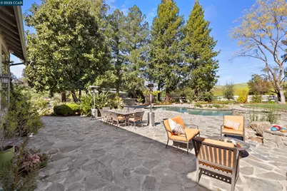 350 Pine Creek Rd, Walnut Creek, CA 94598 - Photo 39