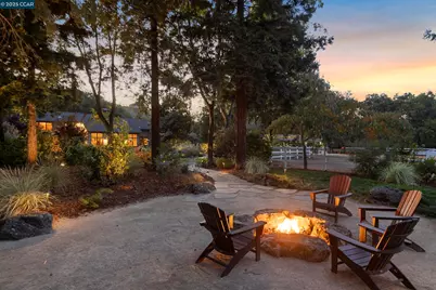 350 Pine Creek Rd, Walnut Creek, CA 94598 - Photo 47