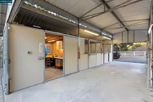 350 Pine Creek Rd, Walnut Creek, CA 94598 - Photo 43