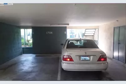 1704 Dalessi Dr, Pinole, CA 94564 - Photo 3