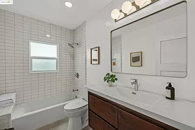 1515 Derby St, Berkeley, CA 94703 - Photo 23