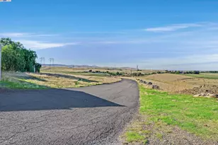 17011 Midway Rd, Tracy, CA 95377 - Photo 47