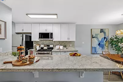 2207 Segundo Ct #2, Pleasanton, CA 94588 - Photo 7