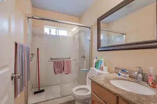 25512 Tarman Ave, Hayward, CA 94544 - Photo 7