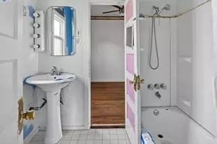 7412 Weld St, Oakland, CA 94621 - Photo 13