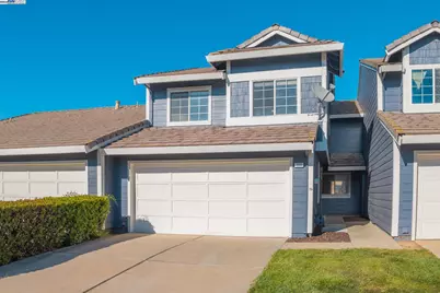 123 Pelican Loop, Pittsburg, CA 94565 - Photo 1