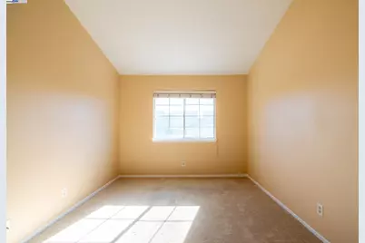 123 Pelican Loop, Pittsburg, CA 94565 - Photo 35