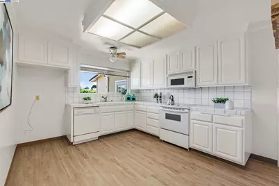 4555 Stevenson Blvd, Fremont, CA 94538 - Photo 11