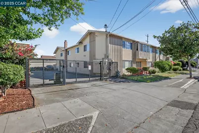 1601 Broadway #9, Alameda, CA 94501 - Photo 3