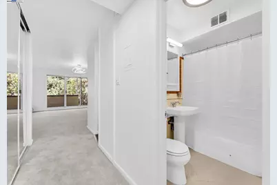 1260 Clay St #207, San Francisco, CA 94108 - Photo 29