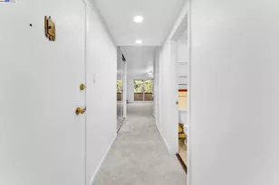 1260 Clay St, San Francisco, CA 94108 - Photo 27