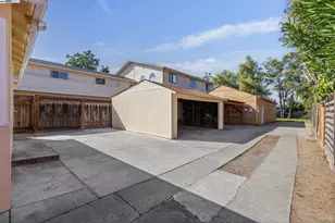 1351 Peach Ct, San Jose, CA 95116 - Photo 49