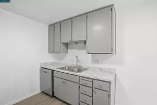 2725 Harvest Ln, Antioch, CA 94531 - Photo 11