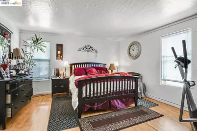 2550 Pleasant St, Oakland, CA 94602 - Photo 23