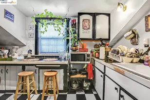 2550 Pleasant St, Oakland, CA 94602 - Photo 19