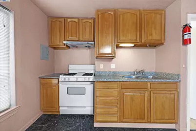 2607 23rd Ave, Oakland, CA 94606 - Photo 29