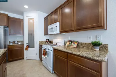 466 Twilight, Vacaville, CA 95688 - Photo 9