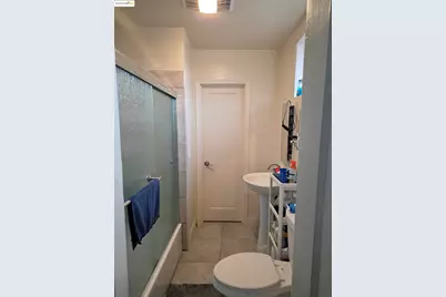 9821 E St, Oakland, CA 94503 - Photo 13