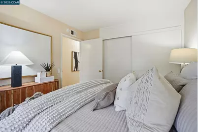 2425 Pine Knoll Dr #1, Walnut Creek, CA 94595 - Photo 31