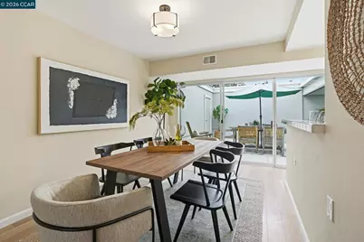 2425 Pine Knoll Dr #1, Walnut Creek, CA 94595 - Photo 11