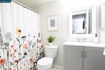 896 Camelback Place, Pleasant Hill, CA 94523 - Photo 13