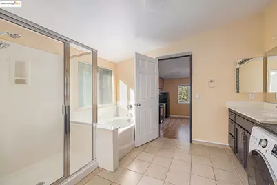 1126 Oakpoint Dr, Bay Point, CA 94565 - Photo 15