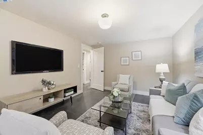 2417 Linden Sreet, Oakland, CA 94607 - Photo 11