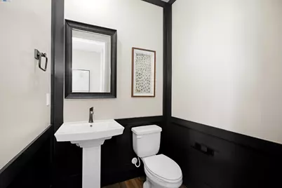 2256 Stanford Street, Alameda, CA 94501 - Photo 21