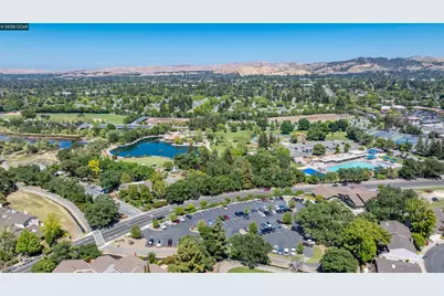 1513 Siskiyou Dr, Walnut Creek, CA 94598 - Photo 37