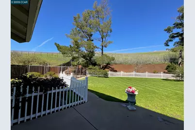 403 Gerald Court, Benicia, CA 94510 - Photo 51