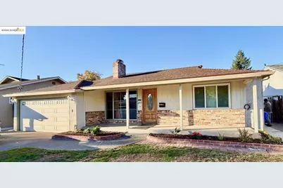 17453 Via Valencia, San Lorenzo, CA 94580 - Photo 1