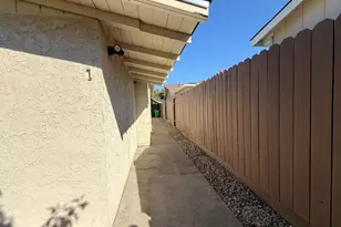 17453 Via Valencia, San Lorenzo, CA 94580 - Photo 27