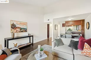 3720 Benjamin Holt Dr, Stockton, CA 95219 - Photo 5