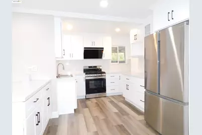 15976 Carolyn St, San Leandro, CA 94578 - Photo 5