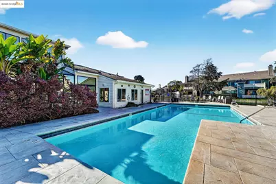 162 Lakeshore Ct, Richmond, CA 94804 - Photo 41