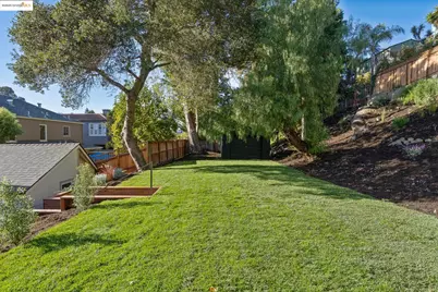 786 Trestle Glen Road, Oakland, CA 94610 - Photo 41