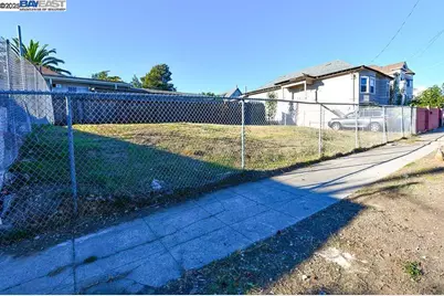 2409 25th Ave, Oakland, CA 94601 - Photo 5