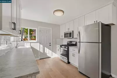 22824 High Street, Hayward, CA 94541 - Photo 9