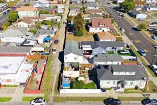 261 13th St, Richmond, CA 94804 - Photo 9