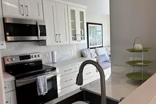 21109 Gary Dr, Hayward, CA 94546 - Photo 13