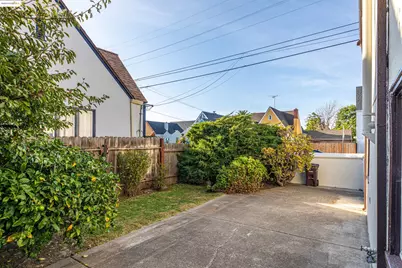 7601 Holly Street, Oakland, CA 94621 - Photo 51