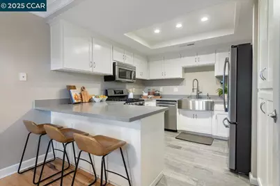 206 Buena Vida Ct, Martinez, CA 94553 - Photo 9