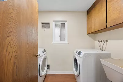 699 Fiesta Place, Hayward, CA 94544 - Photo 23